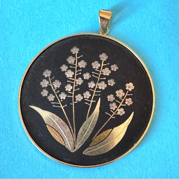 amita Jewelry - Vintage Amita Japan Damascene Lily Flowers Black Gold Tone Pendant